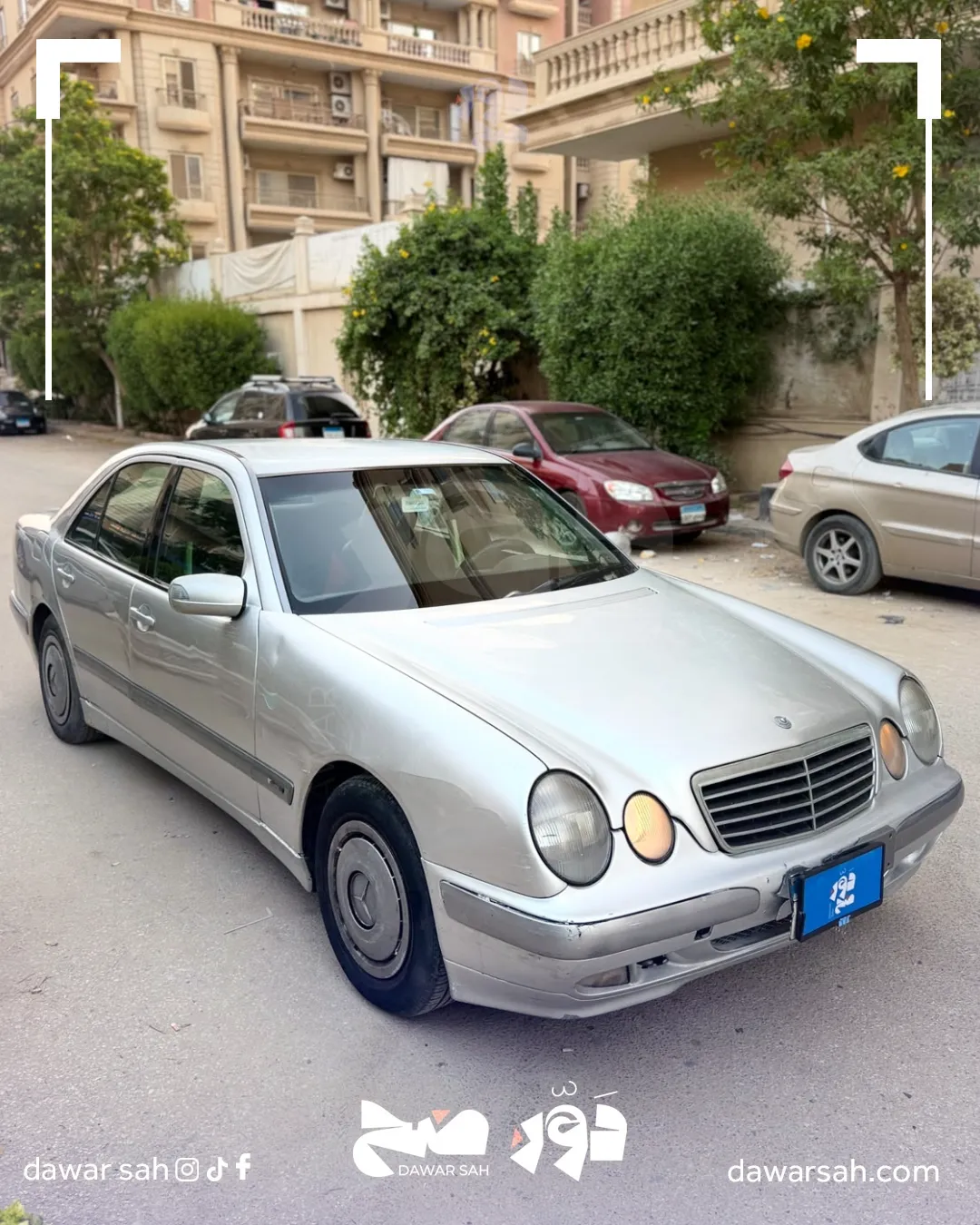 Mercedes E200
