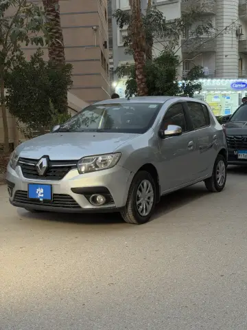 سانديرو 