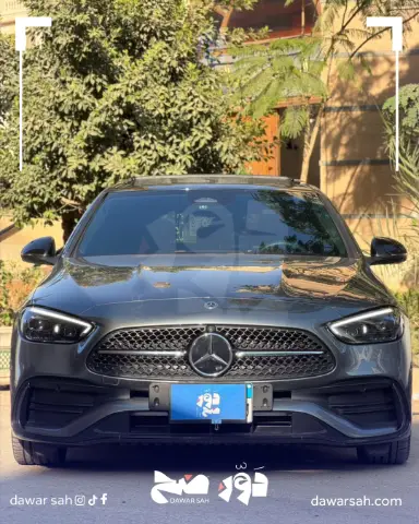   Mercedes C180