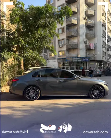 Mercedes C180 2025 مرسيدس - صورة 3